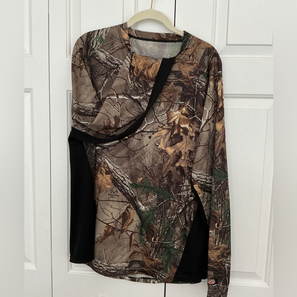 Realtree Xtra Forest Camouflage Apparel